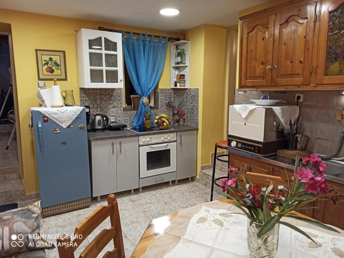 Aegina Town Traditional Lemon House Ngoại thất bức ảnh
